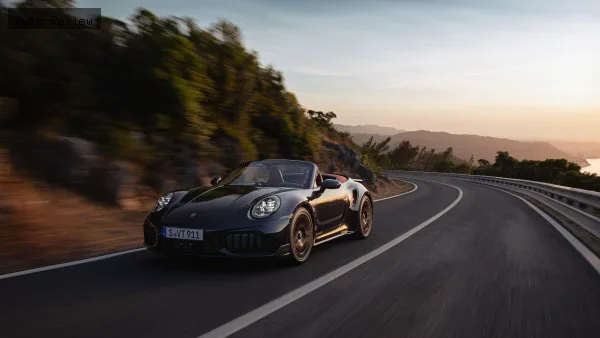Porsche 911 911 Cabriolet (992, facelift 2024) Turbo S 3.6 (711 лс) T-Hybrid PDK 2025 - — фото 4