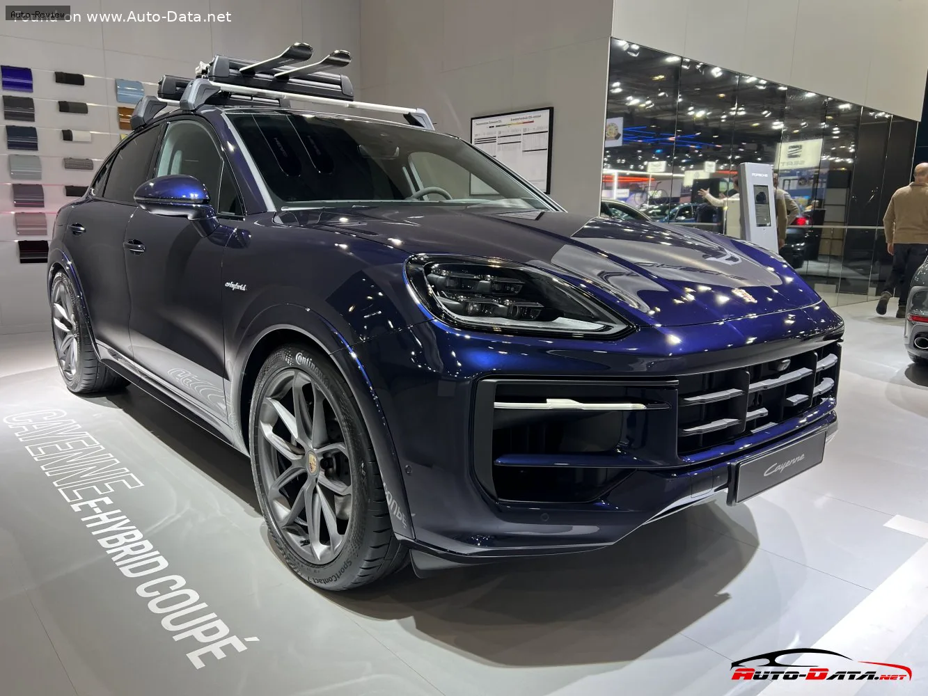 Porsche Cayenne Cayenne III (facelift 2023) Coupe 3.0 V6 (470 лс) E-Hybrid Tiptronic S 2023 -