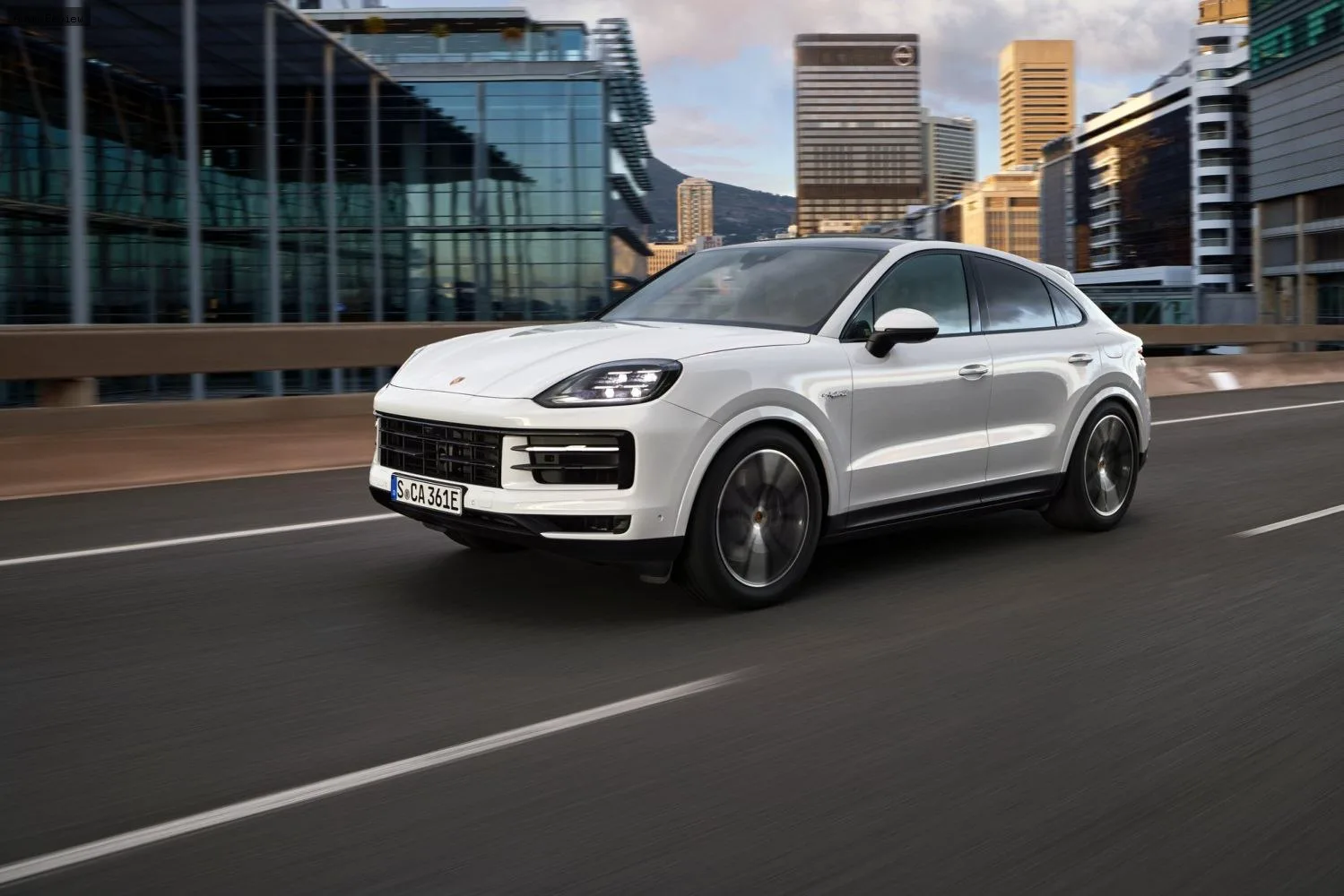 Porsche Cayenne Cayenne III (facelift 2023) Coupe Turbo GT 4.0 V8 (650 лс) Tiptronic S 2023 -