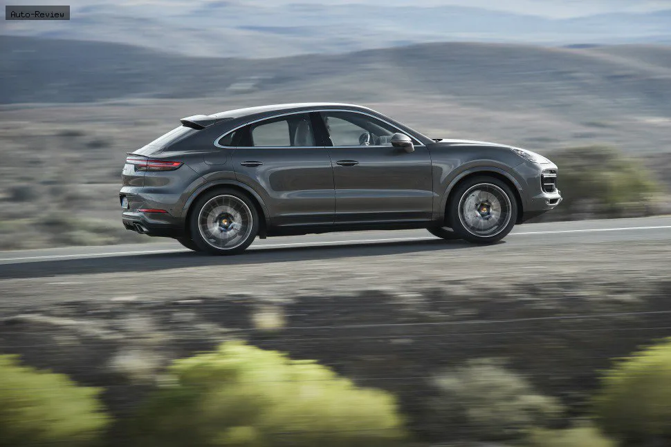 Porsche Cayenne Cayenne III Turbo S 4.0 V8 (680 лс) E-Hybrid Tiptronic S 2019 - 2020