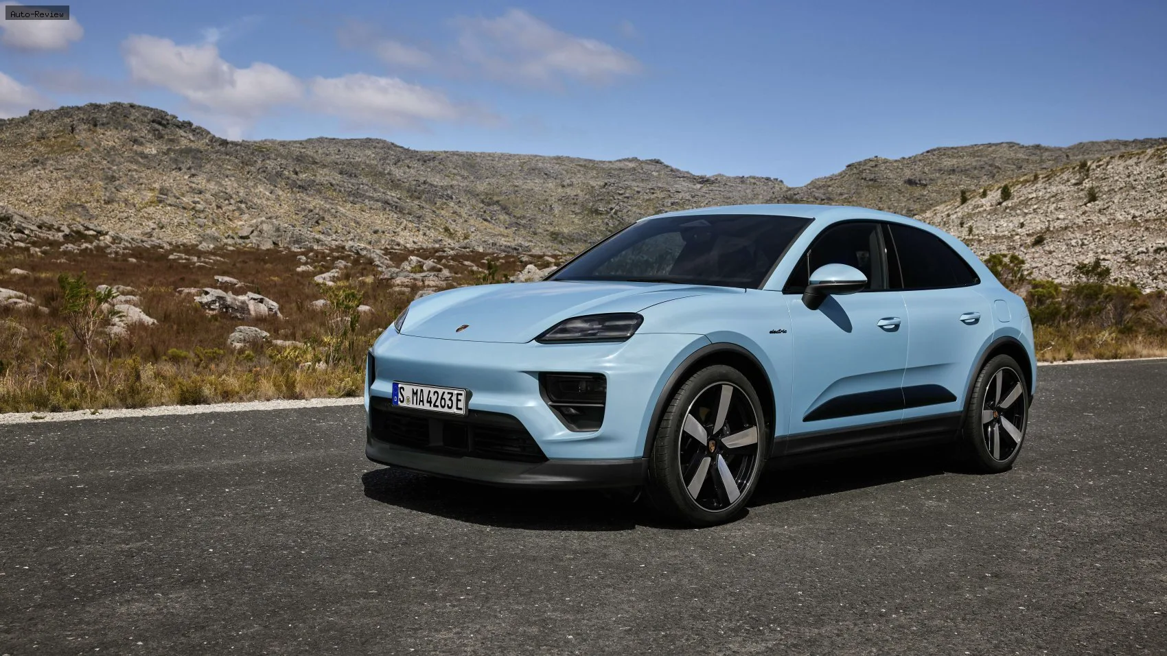 Porsche Macan Macan II Electric 100 kWh (360 лс) 2024 -
