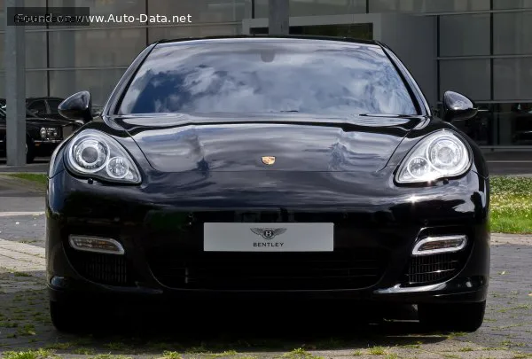 Porsche Panamera Panamera (G1) Turbo 4.8 V8 (500 лс) PDK 2010 - 2013 — фото 2