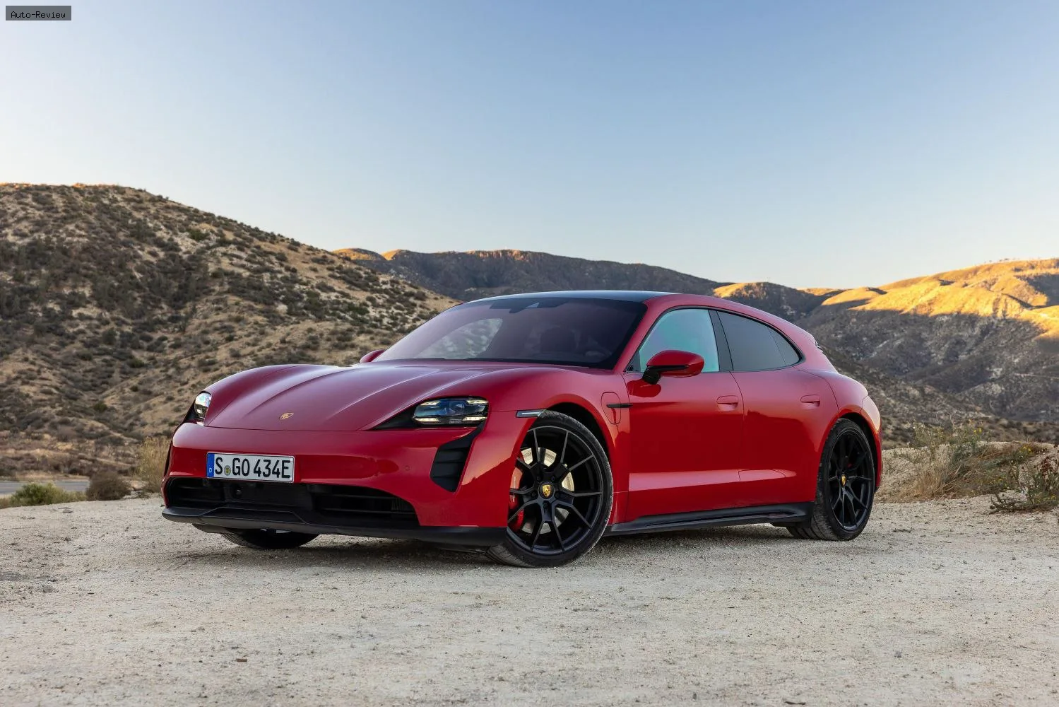 Porsche Taycan Taycan (Y1A) GTS Performance Plus 93.4 kWh (598 лс) 2022 - 2024