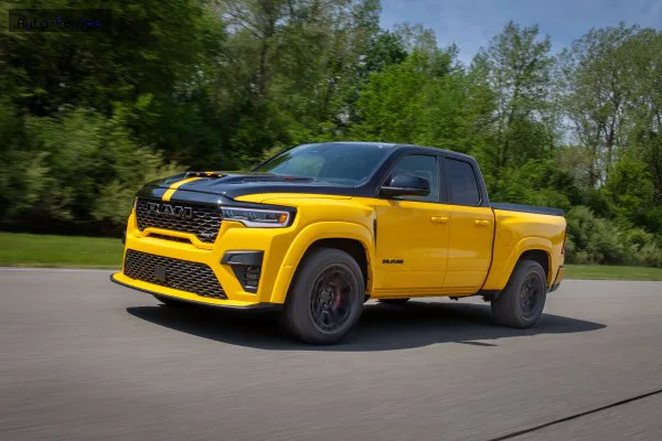 RAM 1500 1500 Quad Cab Short (DT, facelift 2026) Rumble Bee SRT 6.2 HEMI V8 (777 лс) 4x4 TorqueFlite 2026 - — фото 2