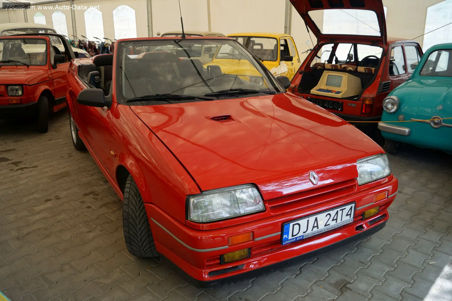 Renault 19 19 I Cabriolet (D53) 1.7 (90 лс) 1991 - 1992