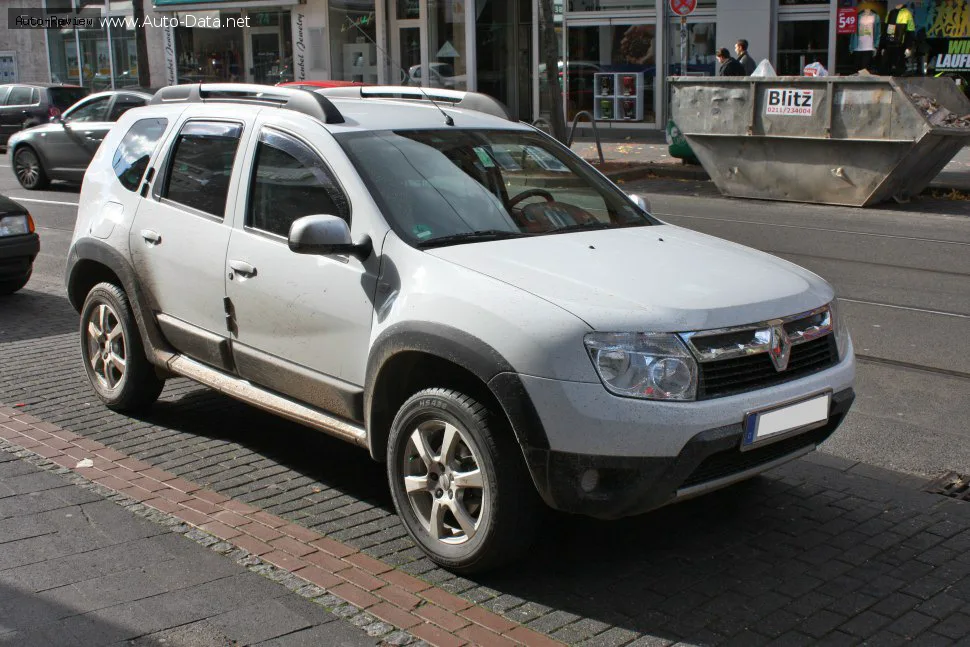 Renault Duster Duster I 2.0 (135 лс) 4x4 2011 - 2015 — фото 2