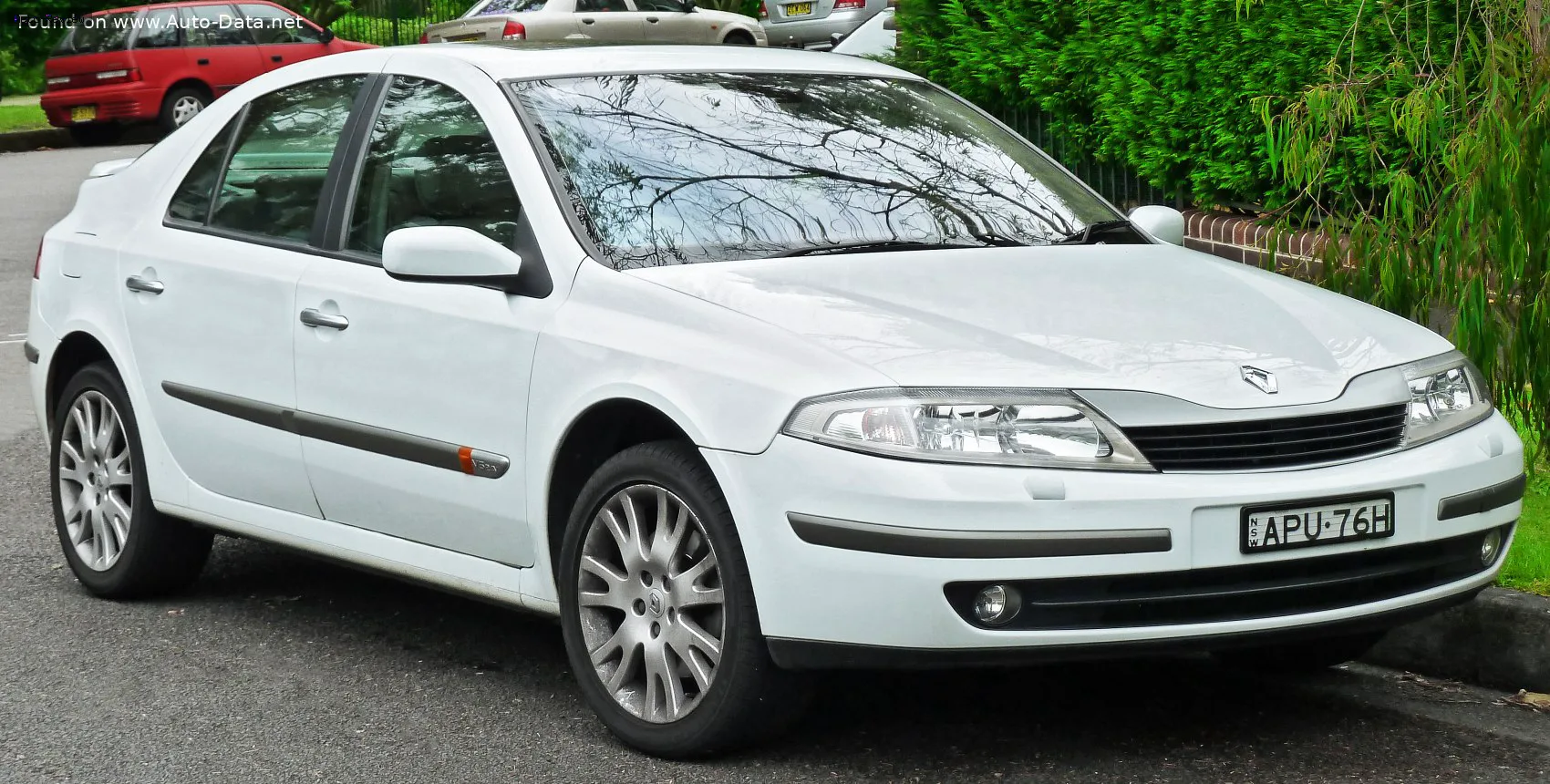 Renault Laguna Laguna II 1.9 dCi (100 лс) 2002 - 2007 — фото 3