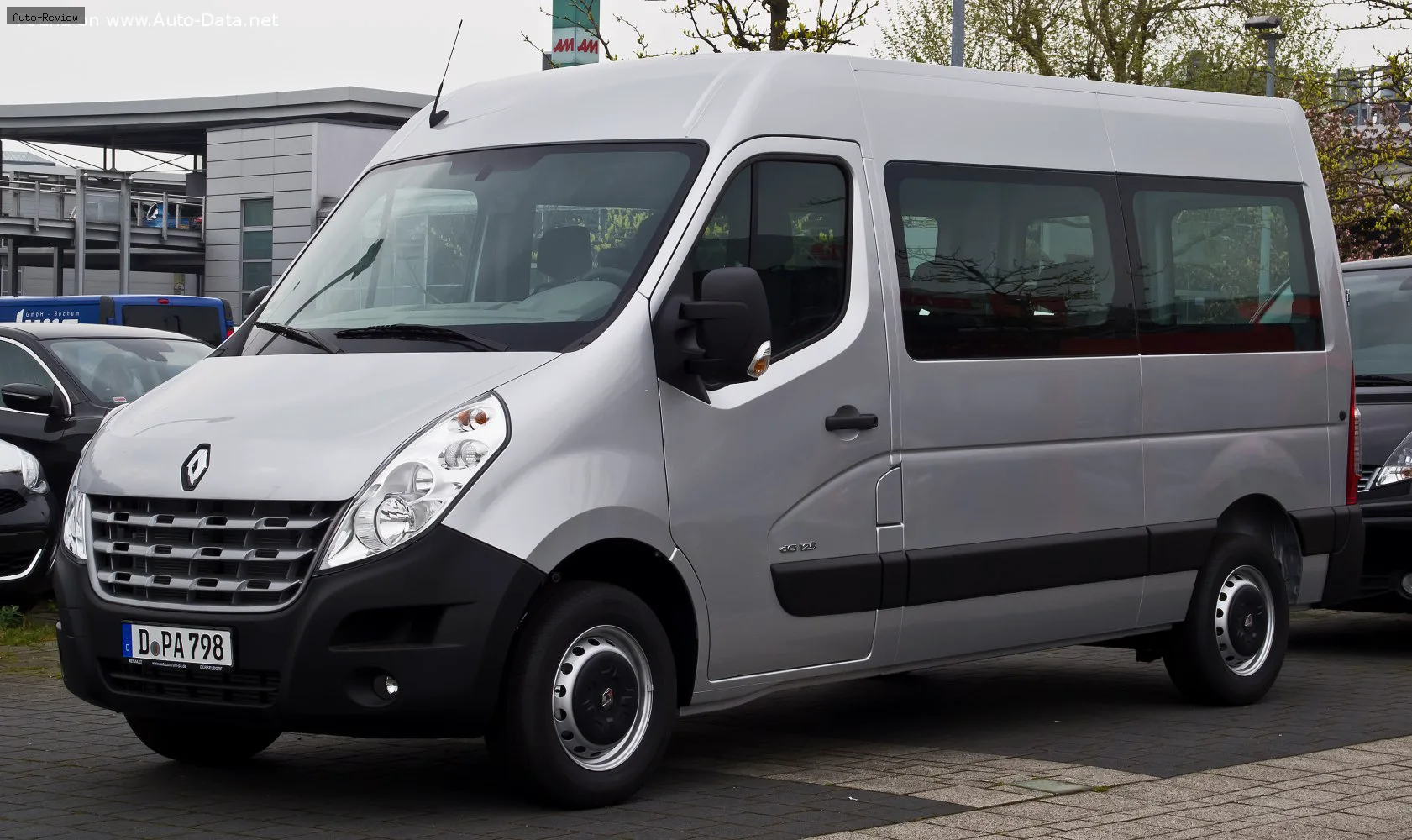 Renault Master Master III (Phase II, 2014) Combi 2.3 dCi (150 лс) L2H2 Automatic 9 Seat 2014 - 2017