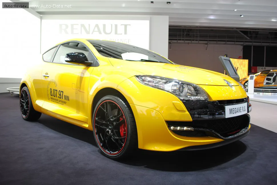 Renault Megane Megane III Coupe 1.5 dCi (110 лс) FAP EDC 2008 - 2012 — фото 2