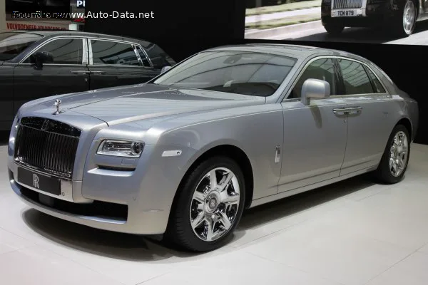 Rolls-Royce Ghost Ghost I 6.6 V12 48V (570 лс) 2009 - 2014 — фото 2