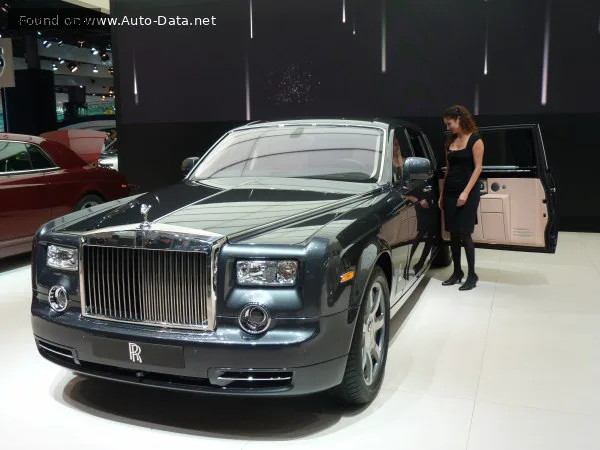 Rolls-Royce Phantom Phantom VII Extended Wheelbase 6.75 i V12 48V (460 лс) ED 2003 - 2012 — фото 2