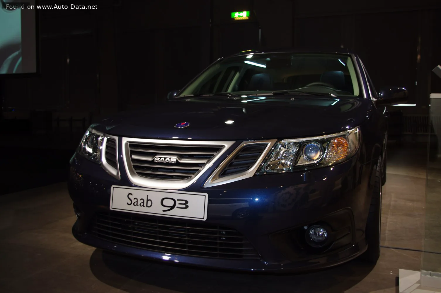 Saab 9-3 9-3 Sedan II Griffin (facelift 2011) 2.0t BioPower (220 лс) 2011 - 2011 — фото 3