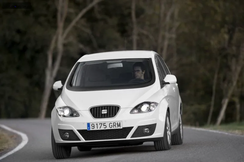 Seat Altea Altea (facelift 2009) 1.2 TSI (105 лс) 2010 - 2015 — фото 2