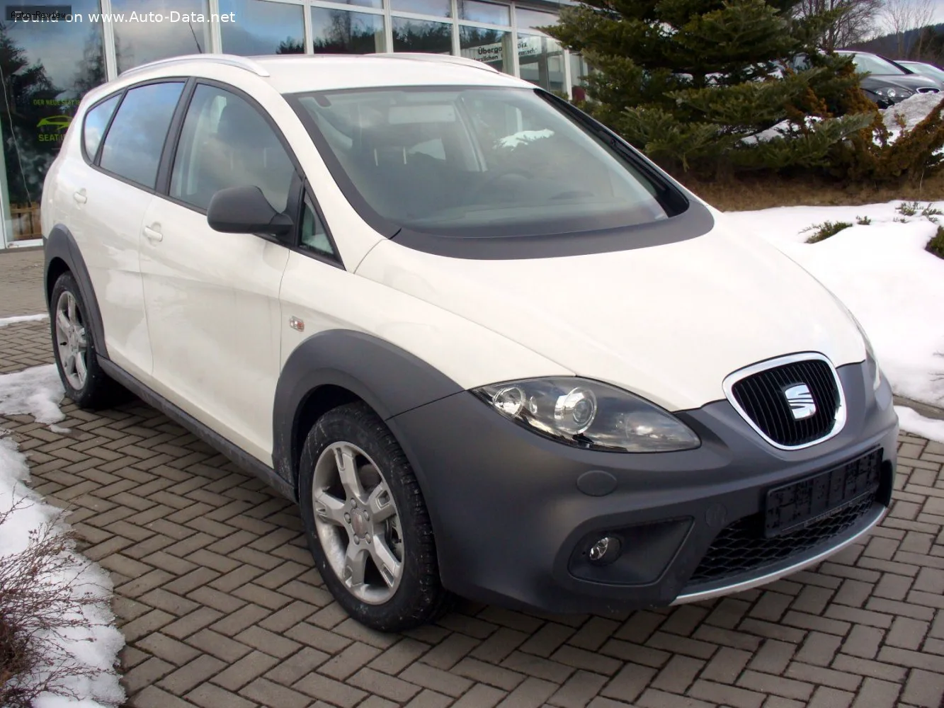 Seat Altea Altea Freetrack (facelift 2009) 2.0 TDI (140 лс) 4Drive 2010 - 2015
