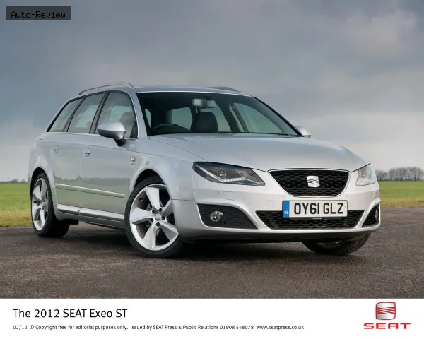 Seat Exeo Exeo (facelift 2011) 2.0 TSI (211 лс) 2011 - 2012 — фото 2