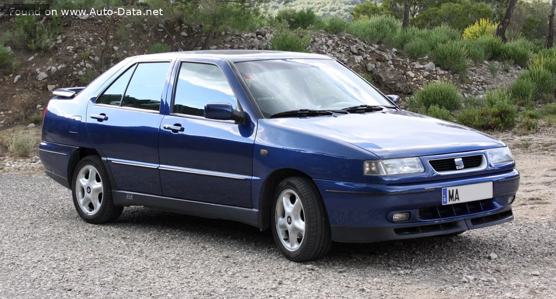 Seat Toledo Toledo I (1L, facelift 1995) 1.9 TDI (90 лс) 1995 - 1999
