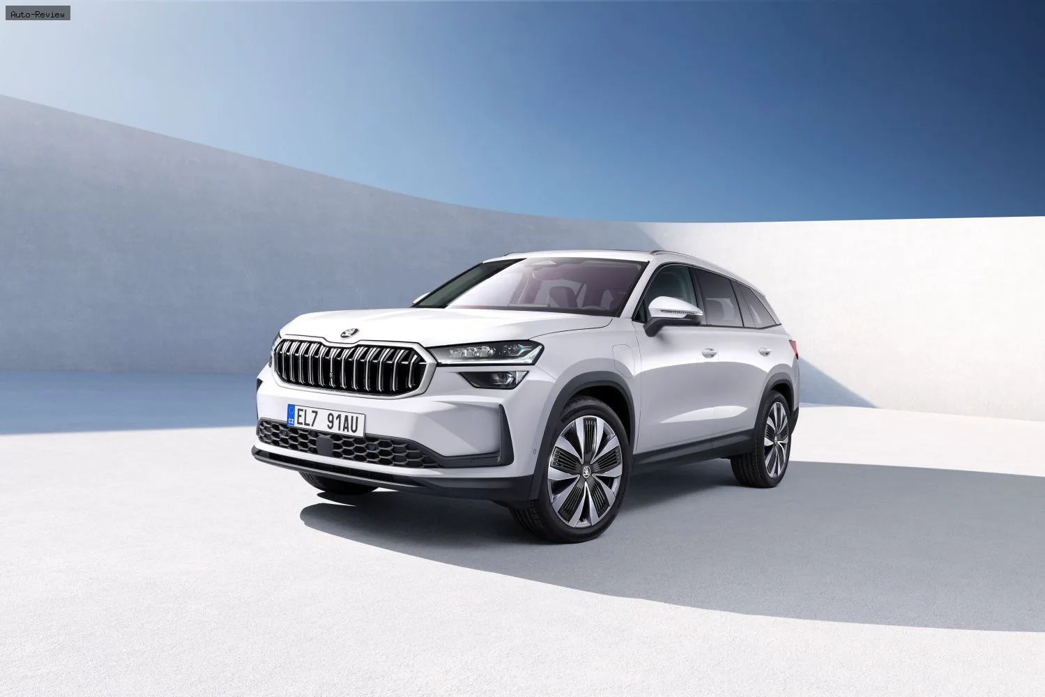 Skoda Kodiaq Kodiaq II iV 1.5 TSI (204 лс) Plug-in Hybrid DSG 2024 -