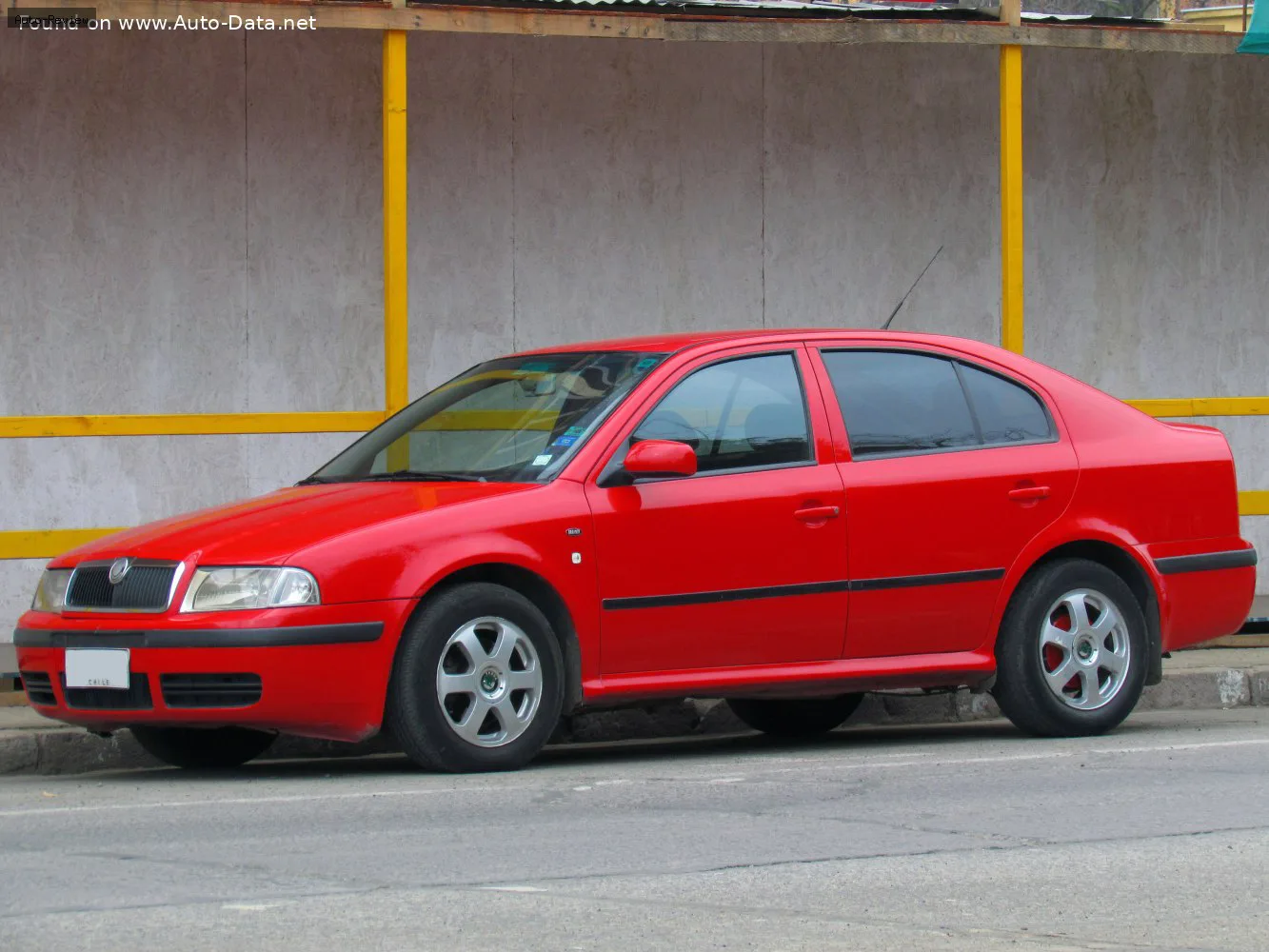 Skoda Octavia Octavia I Tour (facelift 2000) 1.6 (102 лс) Automatic 2000 - 2010