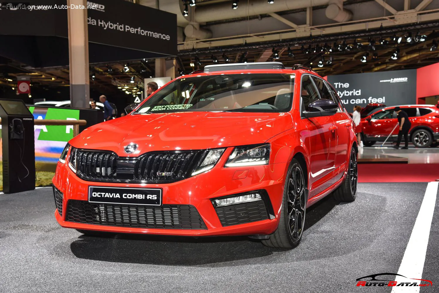 Skoda Octavia Octavia III Combi (facelift 2017) 1.8 TSI (180 лс) 2017 - 2018