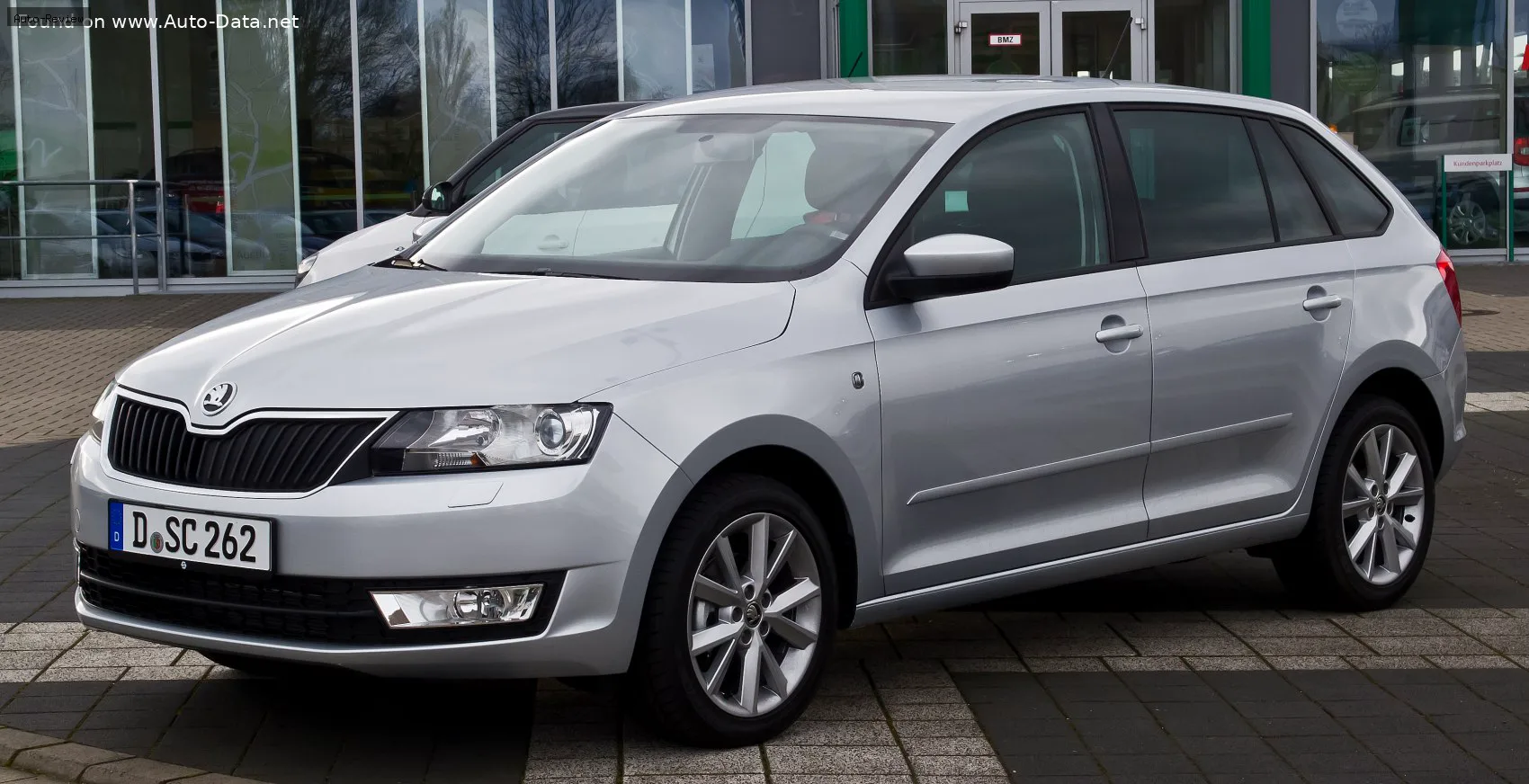 Skoda Rapid Rapid Spaceback 1.2 TSI (90 лс) 2015 - 2017