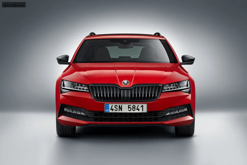 Skoda Superb Superb III Combi (facelift 2019) 2.0 TDI (190 лс) 4x4 DSG 2019 - 2020 — фото 2
