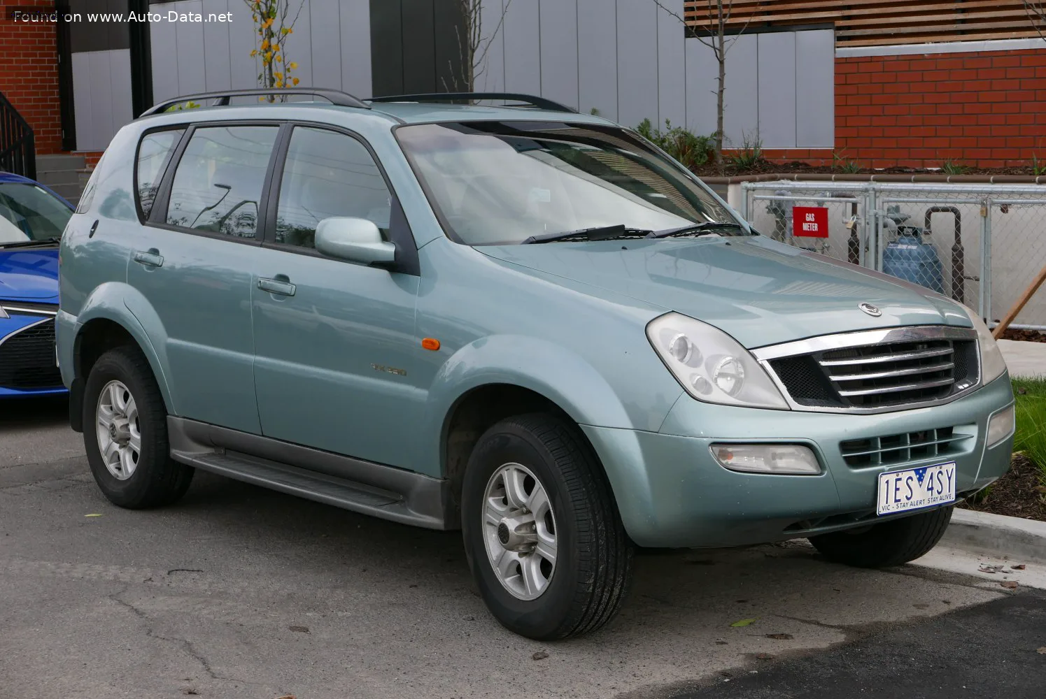 SsangYong Rexton Rexton I RX 320 (220 лс) Automatic 2001 - 2006