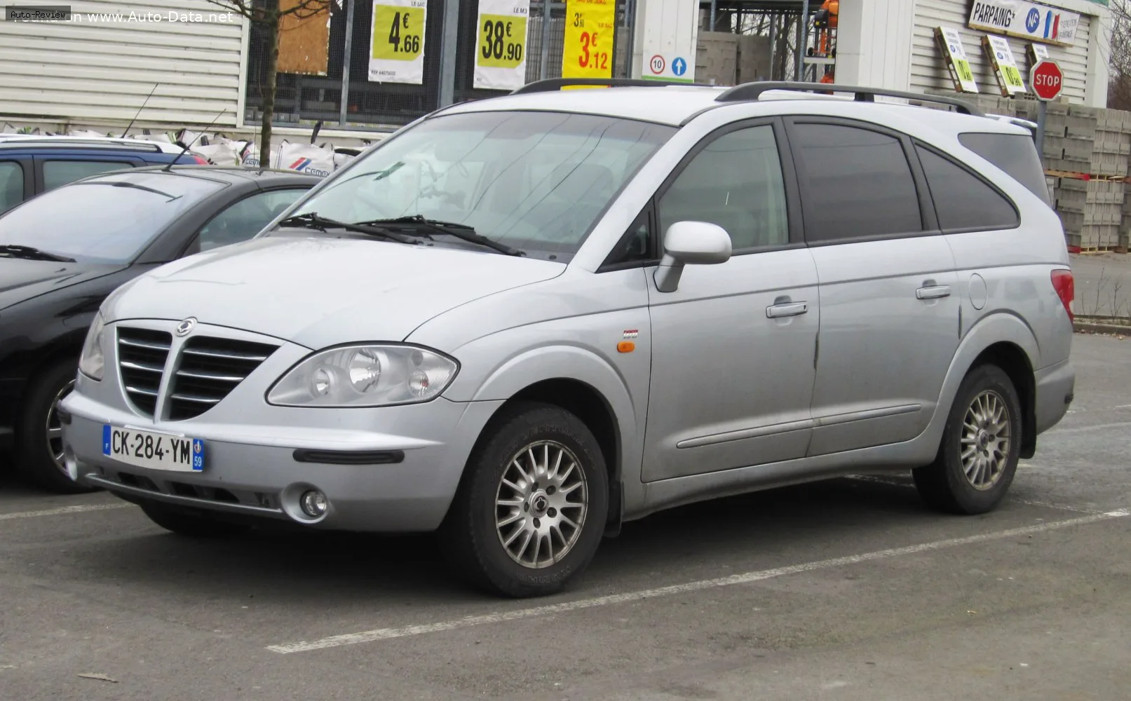 SsangYong Rodius Rodius I 2.7 20V (163 лс) 2004 - 2013