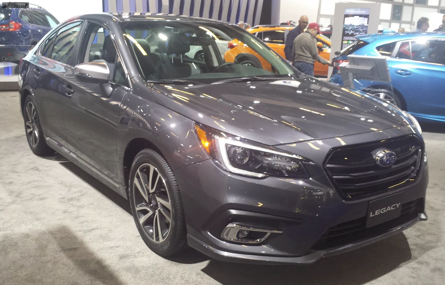 Subaru Legacy Legacy VI (facelift 2017) 3.6R (256 лс) AWD CVT 2017 - 2019