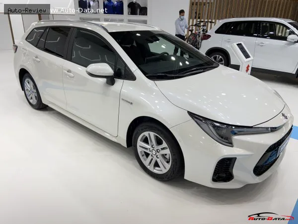 Suzuki Swace Swace I 1.8 (122 лс) Hybrid CVT 2020 - 2022 — фото 2