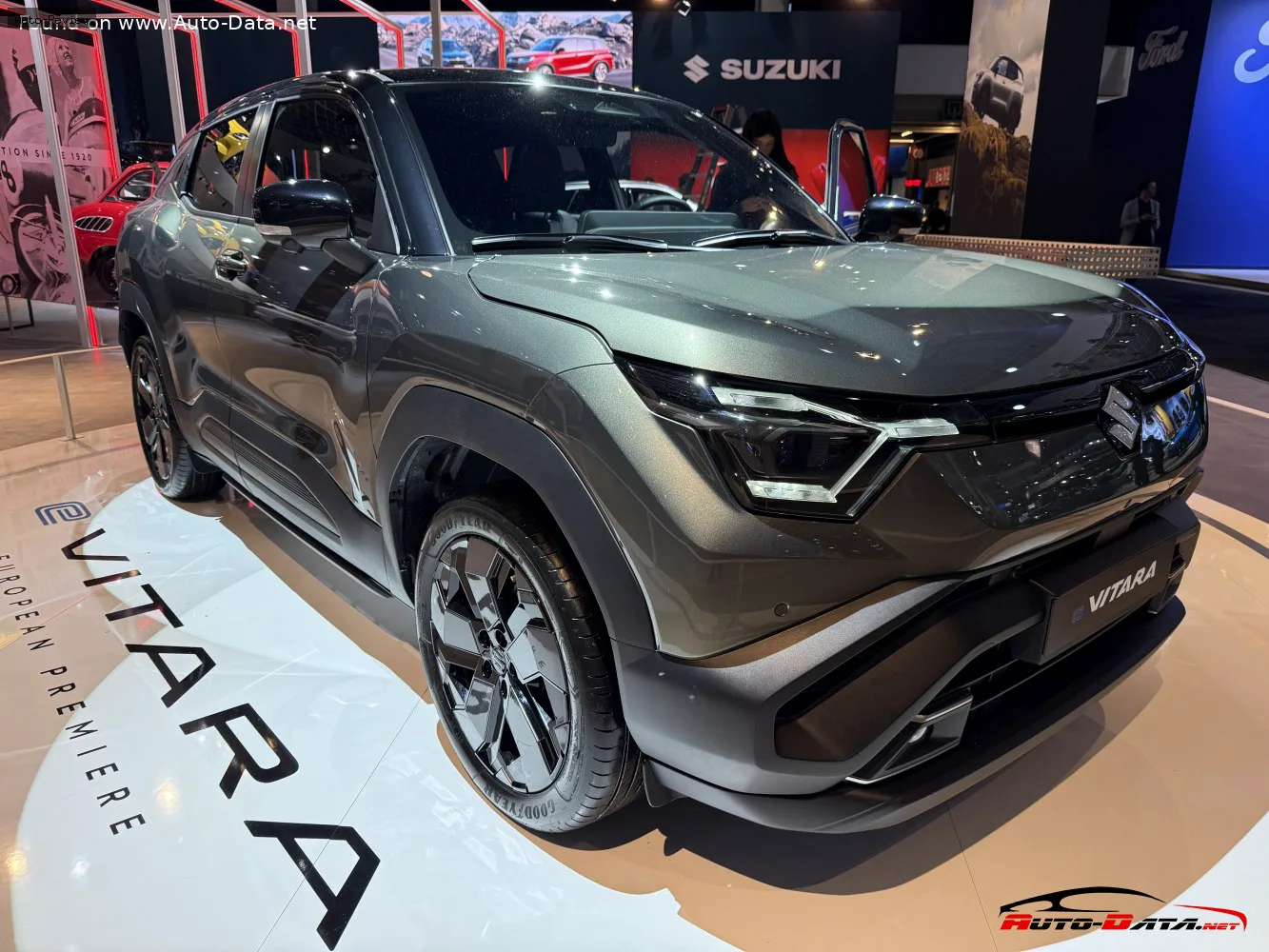 Suzuki Vitara Vitara IV (facelift 2024) e VITARA 49 kWh (144 лс) 2024 -
