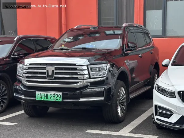 Tank 500 500 (facelift 2025) 3.0T V6 (360 лс) Mild Hybrid 4WD Automatic 2025 - — фото 2