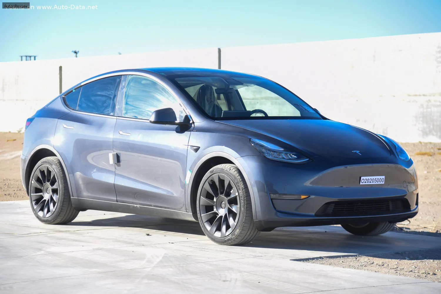 Tesla Model Y Model Y Standard Range 60 kWh (299 лс) 2022 - 2025