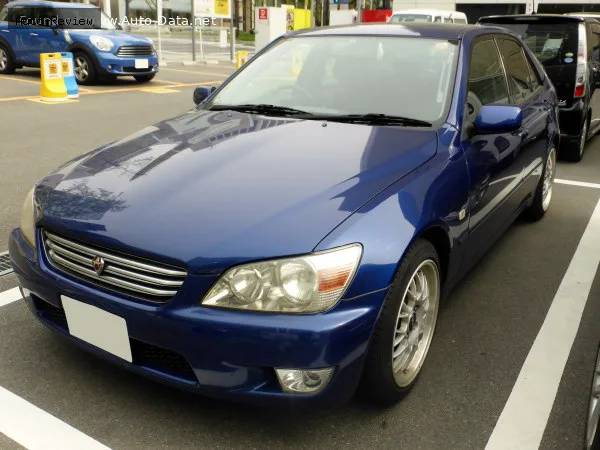 Toyota Altezza Altezza RS200 2.0 i 16V (200 лс) Automatic 1998 - 2005 — фото 2