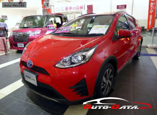 Toyota Aqua Aqua I (facelift 2017) 1.5 (74 лс) e-CVT 2017 - 2021 — фото 2