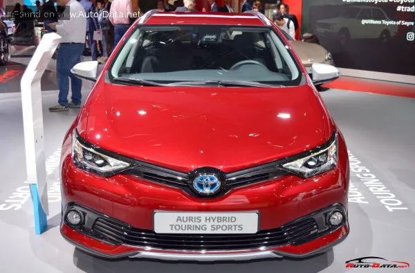 Toyota Auris Auris II (facelift 2015) 1.2 (116 лс) start&stop 2015 - 2018 — фото 2