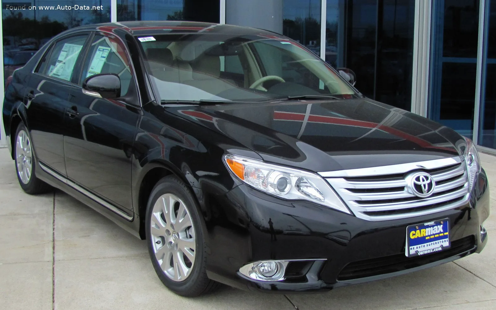 Toyota Avalon Avalon III (facelift 2010) 3.5 V6 (268 лс) ECT-i 2010 - 2012
