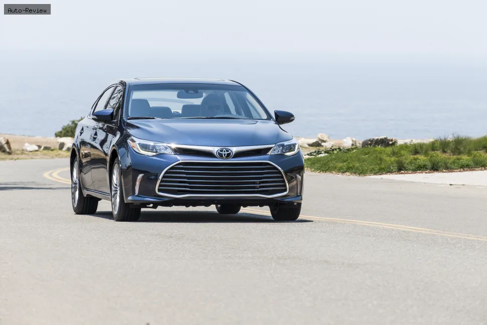 Toyota Avalon Avalon IV (facelift 2015) 3.5 V6 (268 лс) ECT-i 2017 - 2018