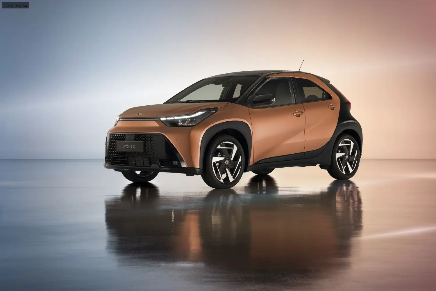 Toyota Aygo X Aygo X (facelift 2025) 1.5 (116 лс) Hybrid eCVT 2025 -