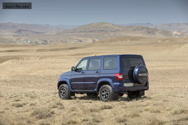 UAZ Patriot Patriot (3163, facelift 2016) 2.7 (150 лс) 4x4 Automatic 2016 - — фото 2