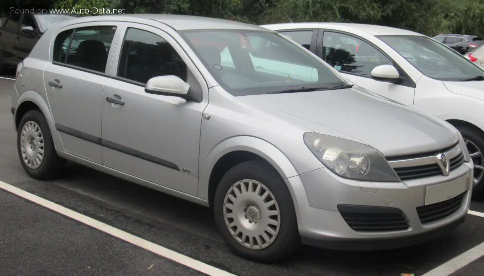 Vauxhall Astra Astra Mk V CC 1.3 CDTi (90 лс) 2004 - 2009