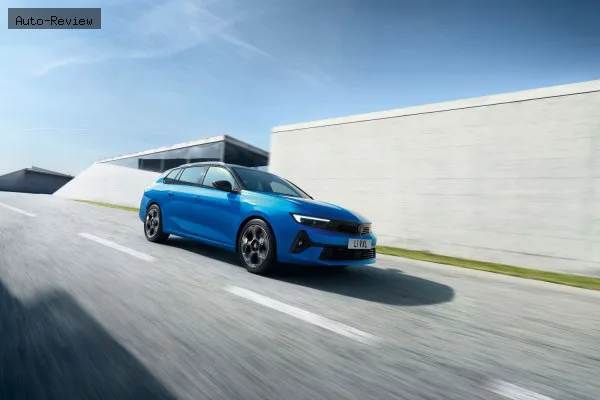 Vauxhall Astra Astra Mk VIII Sports Tourer 1.6 Turbo (195 лс) Plug-in Hybrid e-DCT 2025 - 2026 — фото 2