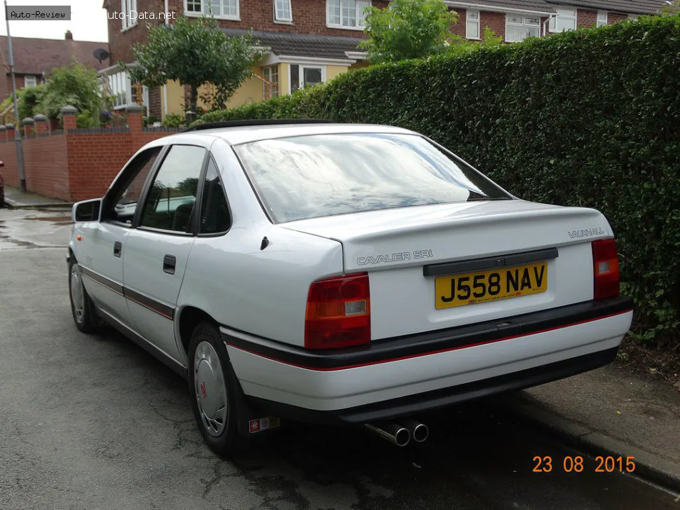 Vauxhall Cavalier Cavalier Mk III CC 1.6 (82 лс) 1988 - 1992