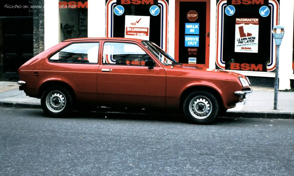 Vauxhall Chevette Chevette CC 1300 (58 лс) 1975 - 1985 — фото 2