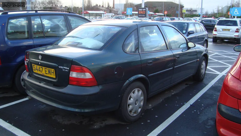 Vauxhall Vectra Vectra B 1.6i 16V (101 лс) Automatic 1995 - 1998