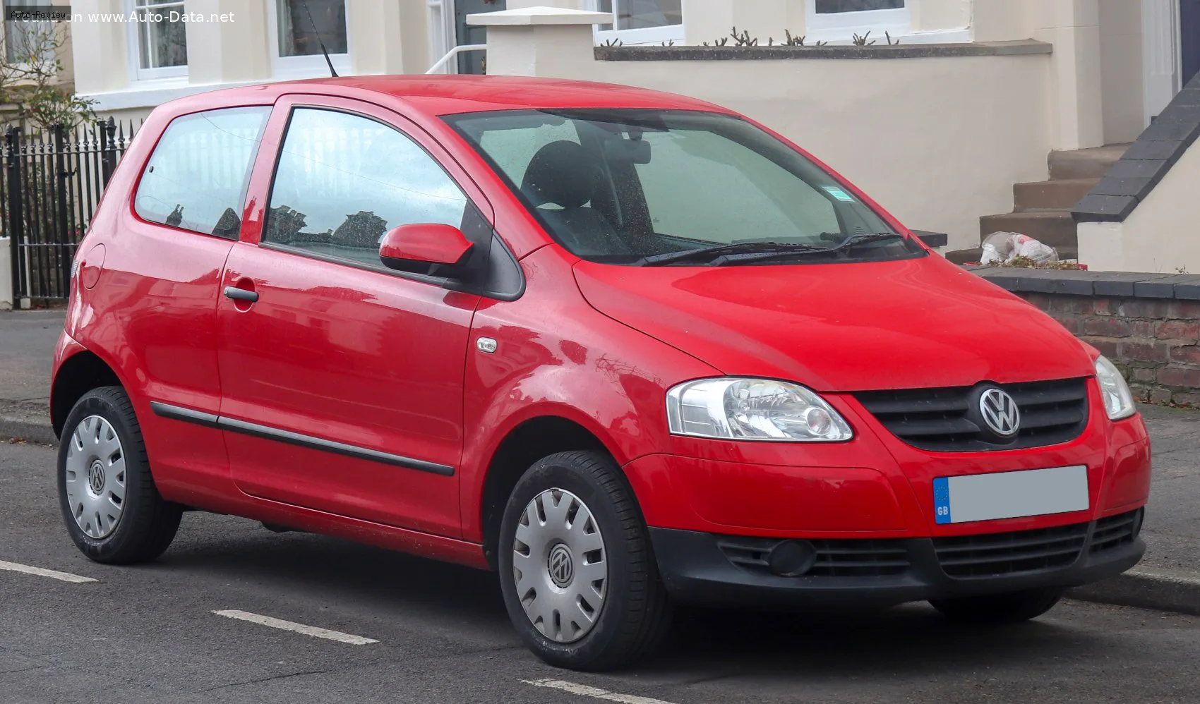 Volkswagen Fox Fox 3Door Europe 1.2 i (55 лс) 2005 - 2011