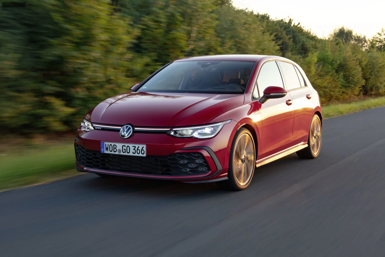Volkswagen Golf Golf VIII GTI 2.0 TSI (245 лс) DSG 2020 - 2024
