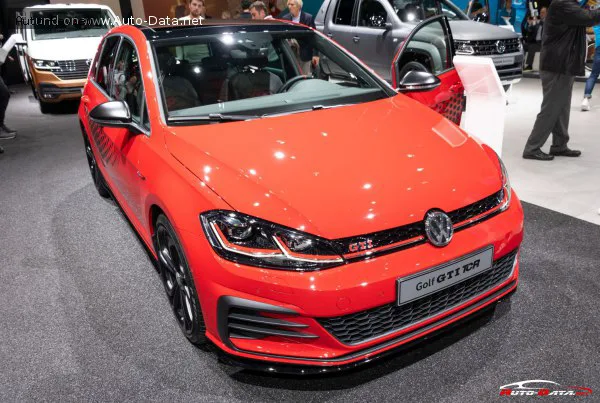 Volkswagen Golf Golf VII (5-door, facelift 2017) GTI TCR 2.0 TSI (290 лс) DSG 2019 - 2019 — фото 2