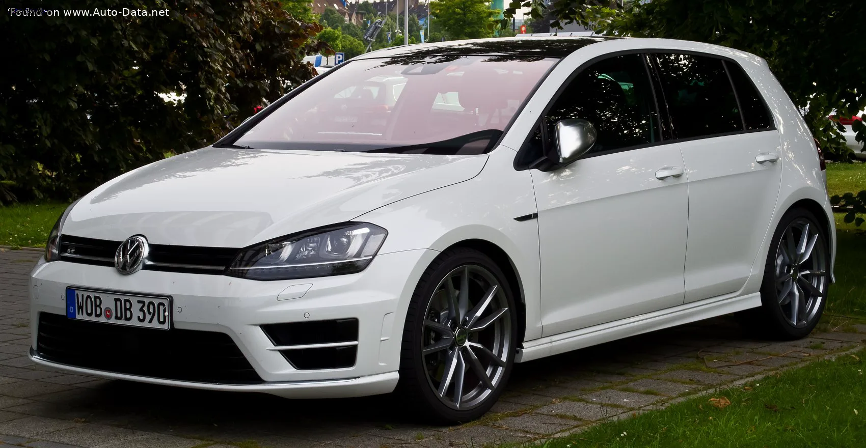 Volkswagen Golf Golf VII (5-door) R 2.0 TSI (292 лс) 4MOTION 2014 - 2017