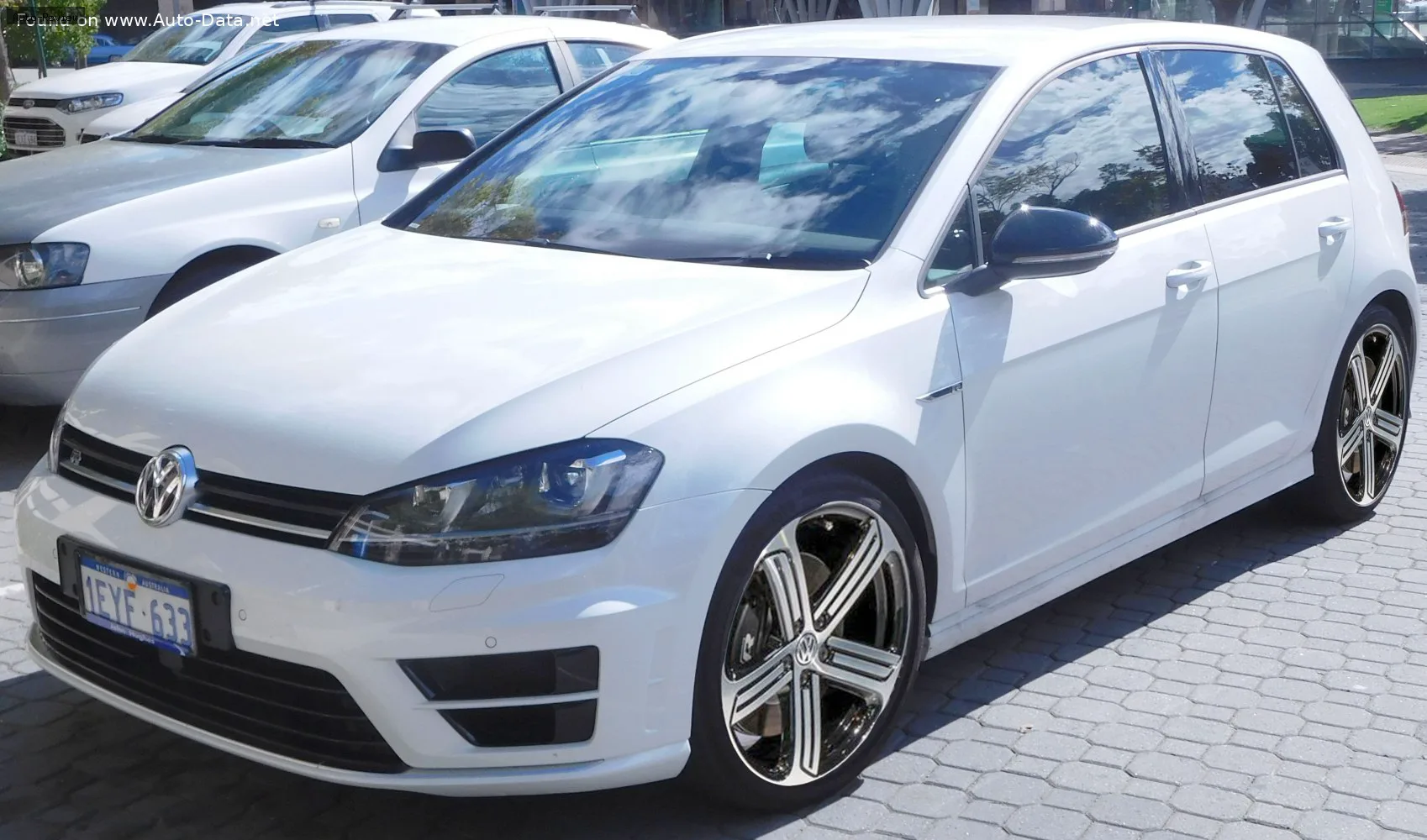 Volkswagen Golf Golf VII (3-door) R 2.0 TSI (300 лс) 4MOTION DSG 2013 - 2016