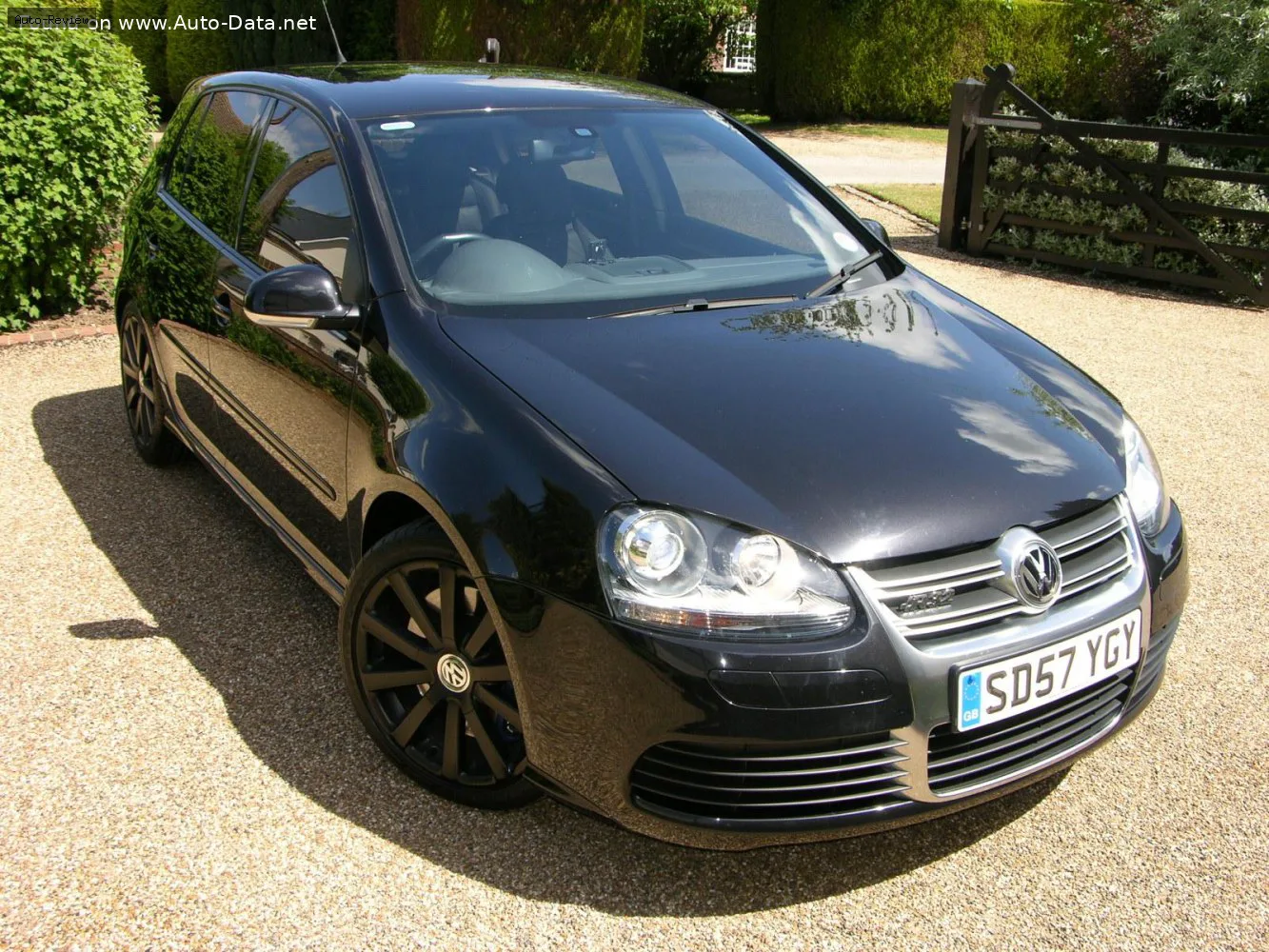 Volkswagen Golf Golf V (5-door) R32 3.2 V6 (250 лс) 4MOTION 2005 - 2008